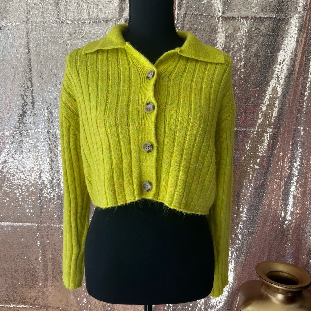 Green mustard wild fable